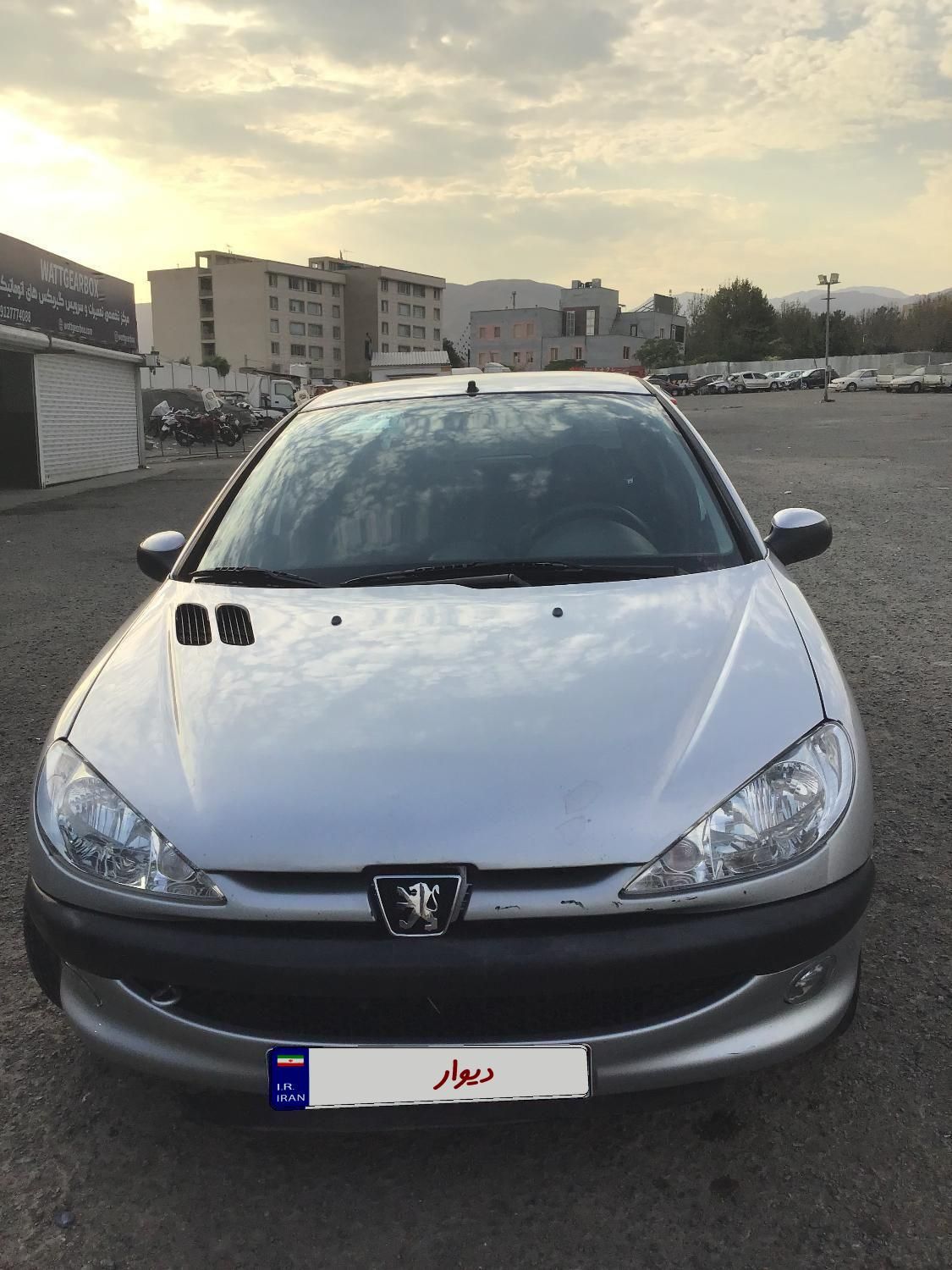 پژو ۲۰۶ صندوق دار v8 - 1394