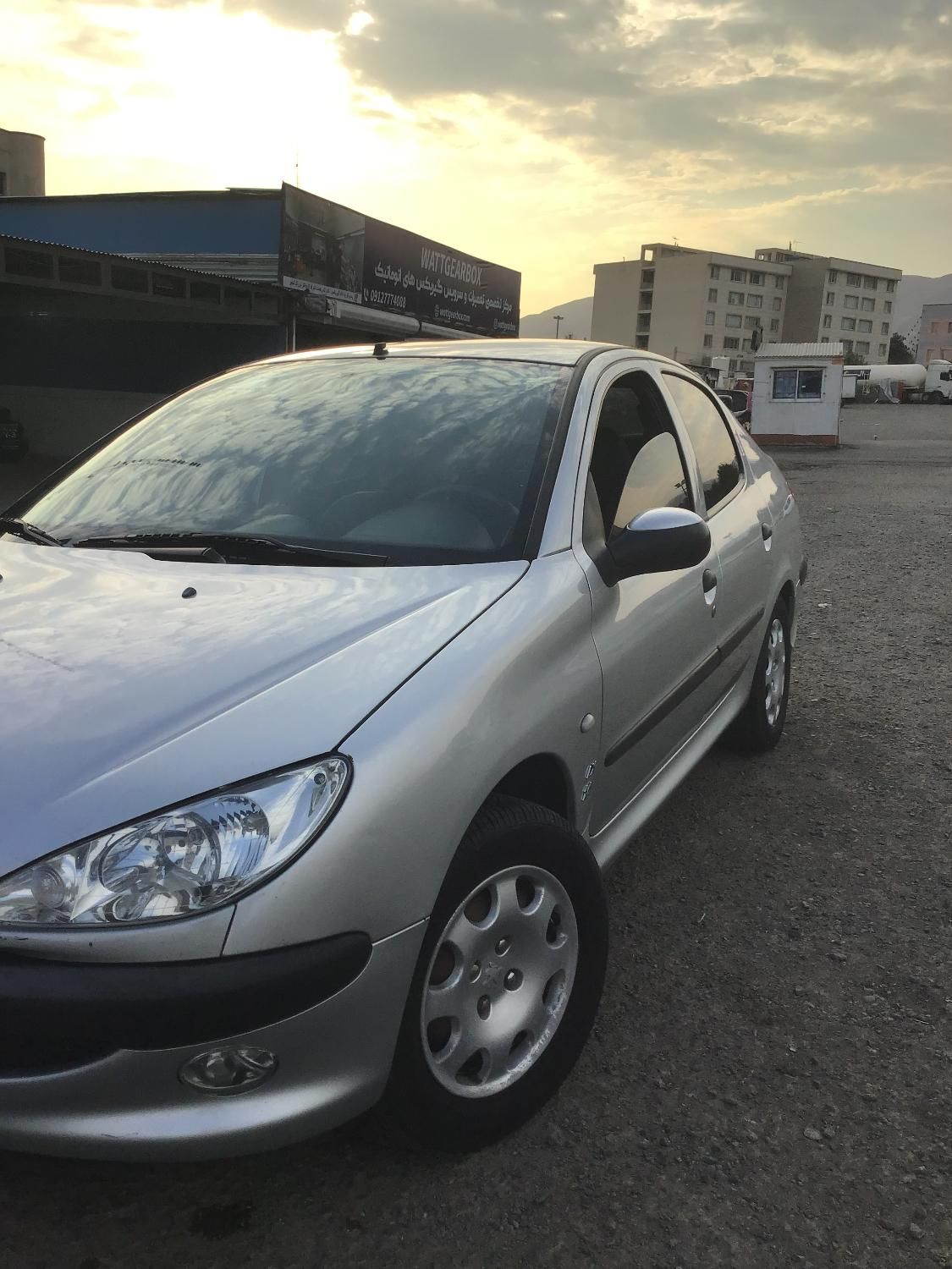 پژو ۲۰۶ صندوق دار v8 - 1394