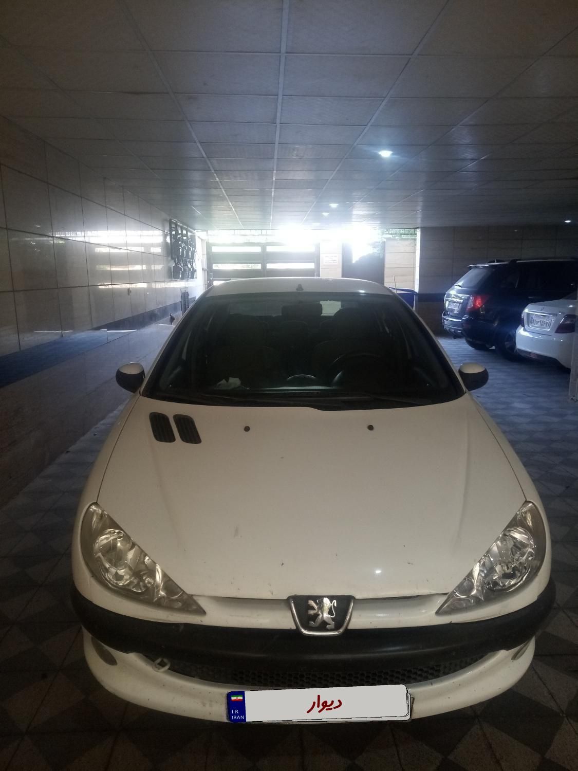 پژو ۲۰۶ صندوق دار v8 - 1397