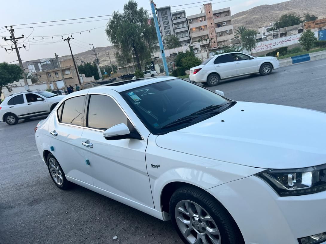 دنا پلاس توربو 6 دنده - 1403