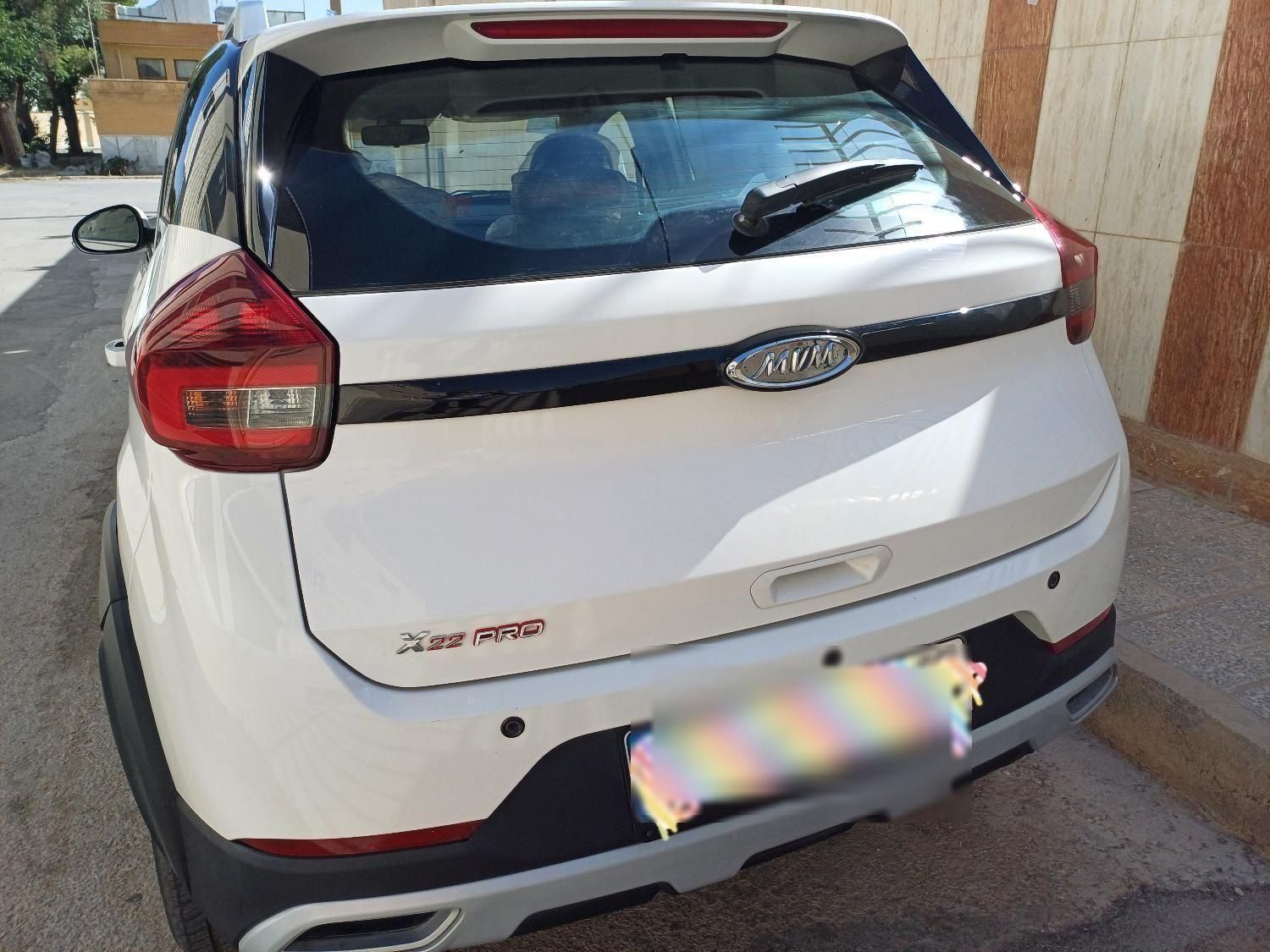 ام وی ام X22 پرو اتوماتیک IE - 1401
