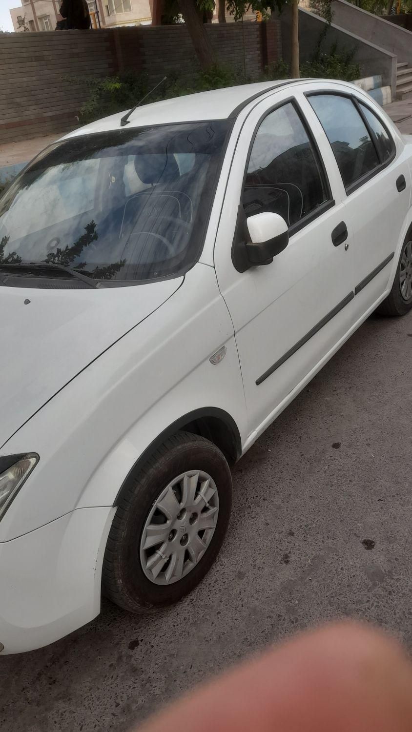 تیبا صندوق دار SX - 1400