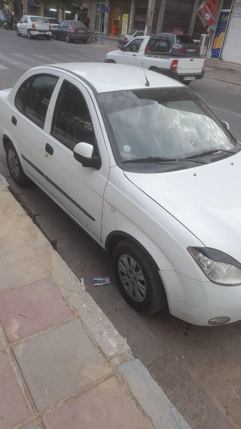 تیبا صندوق دار SX - 1400
