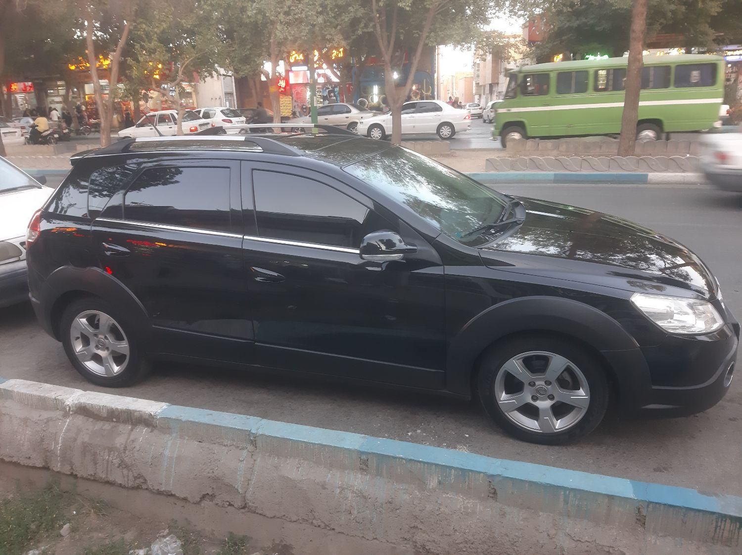 دانگ فنگ H30 کراس اتوماتیک - 1397
