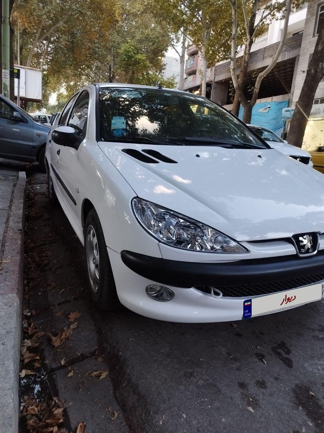 پژو ۲۰۶ صندوق دار v8 - 1390