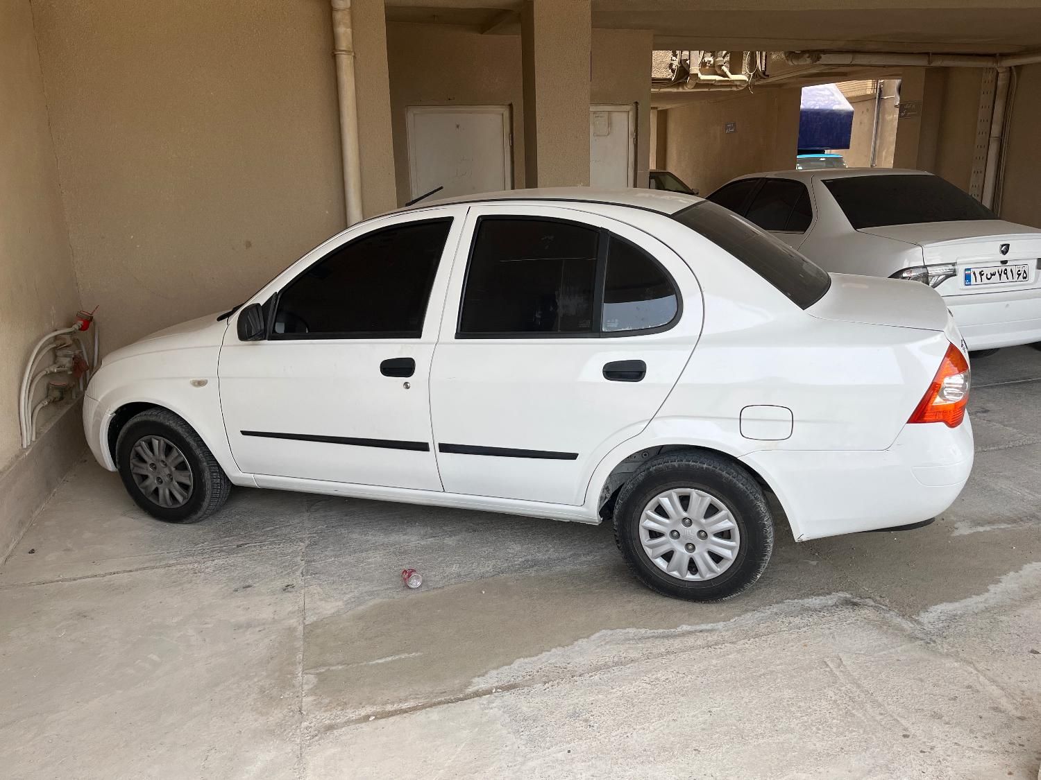 تیبا صندوق دار SX - 1400