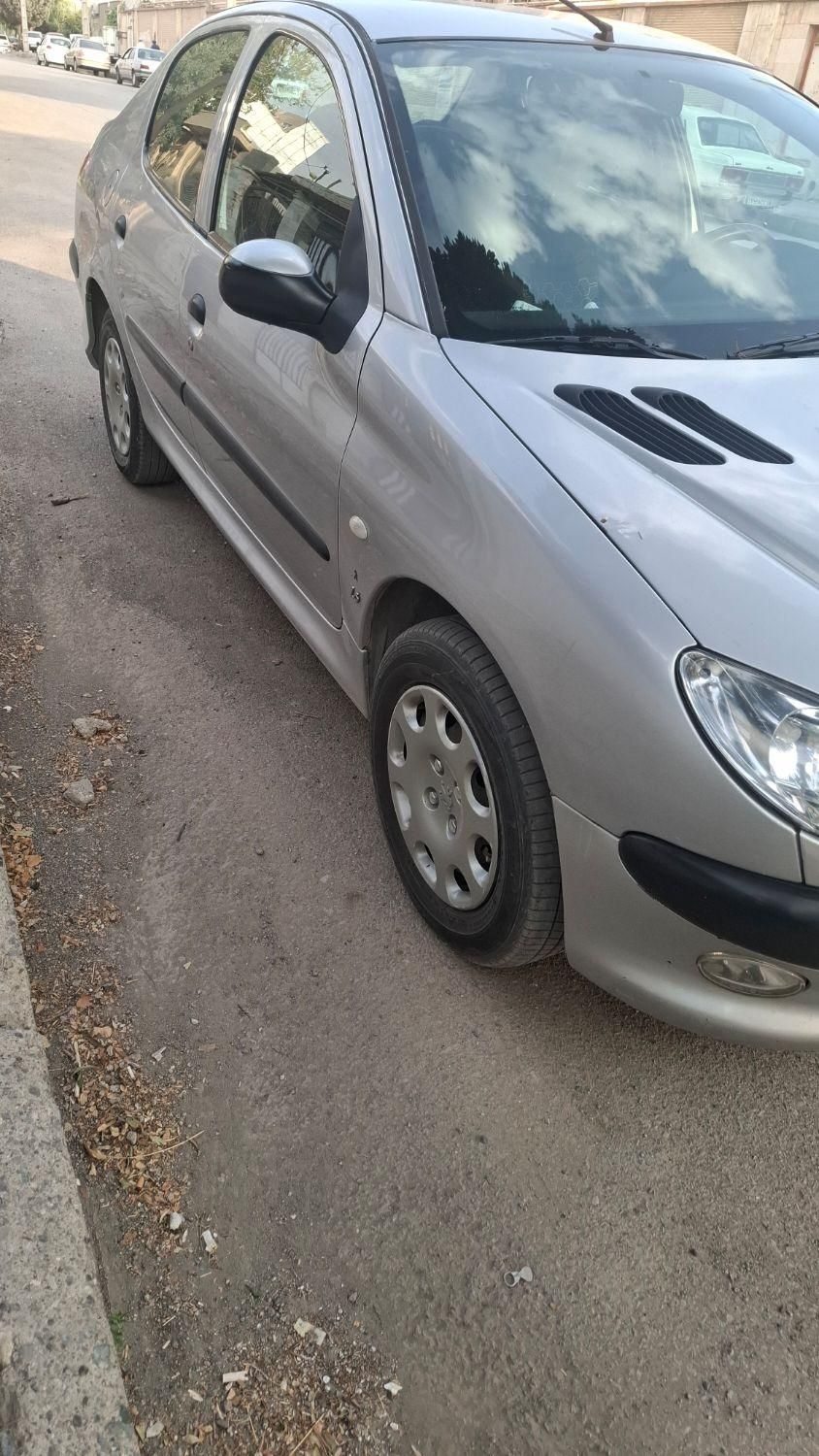 پژو ۲۰۶ صندوق دار v8 - 1388