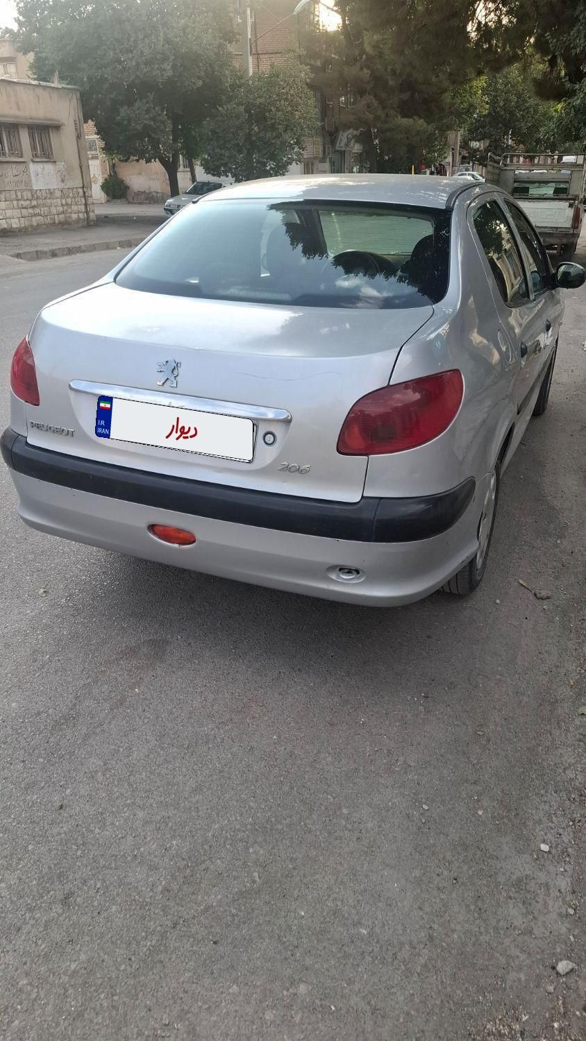 پژو ۲۰۶ صندوق دار v8 - 1388
