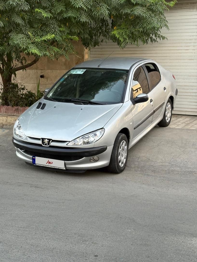 پژو ۲۰۶ صندوق دار v8 - 1389