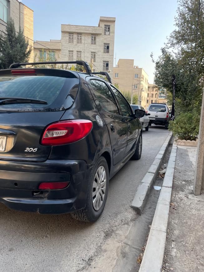 پژو 206 تیپ 3 - 1385