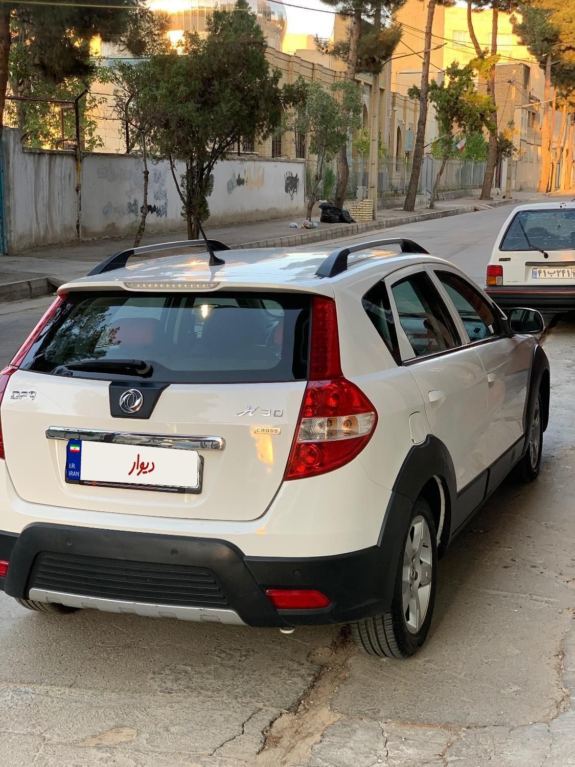 دانگ فنگ H30 کراس اتوماتیک - 1397