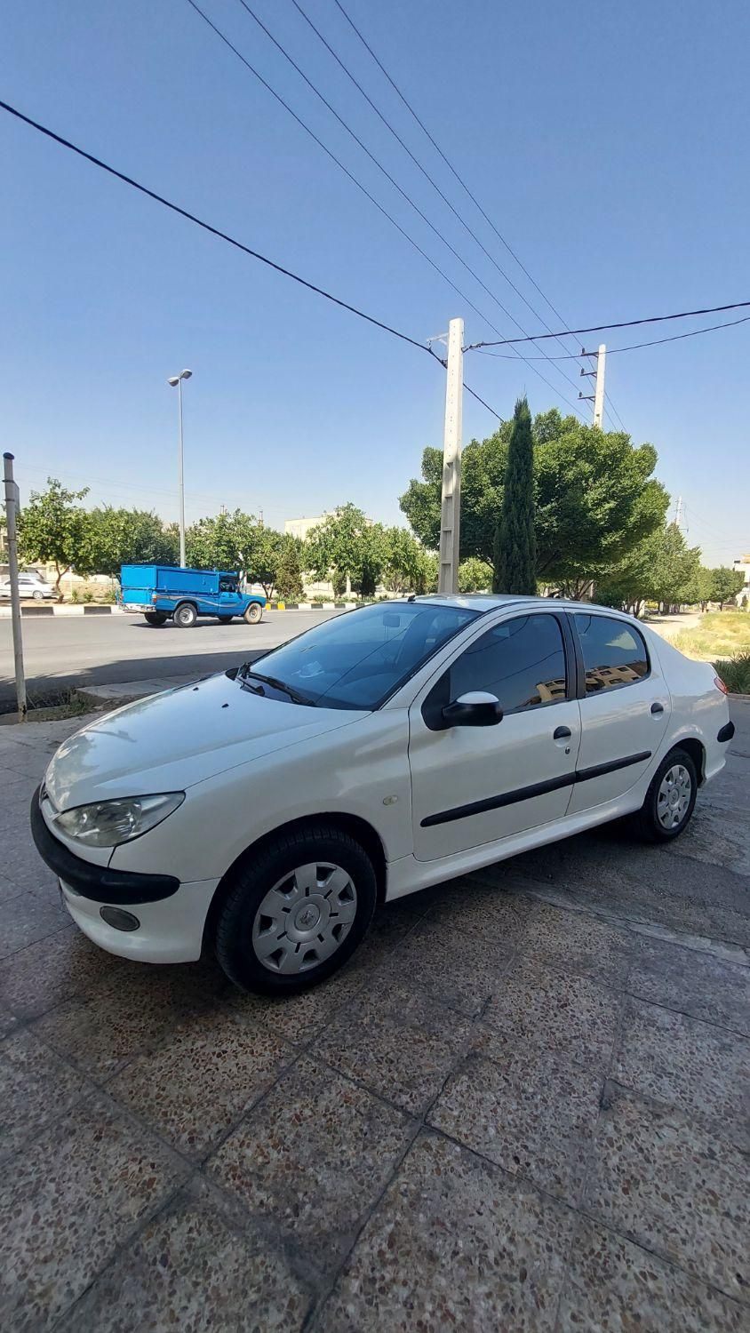 پژو ۲۰۶ صندوق دار v20 - 1387