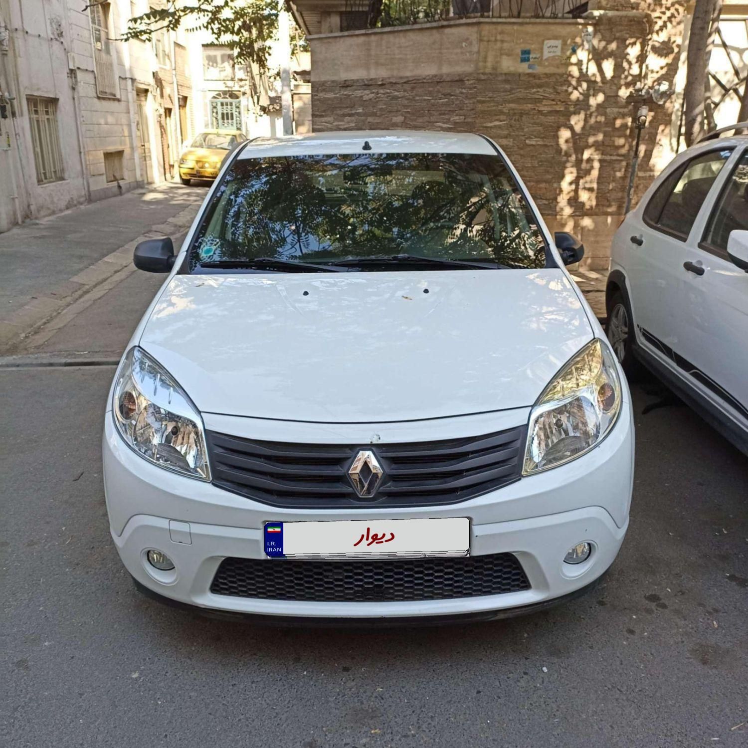 خودرو رنو، ساندرو آگهی ann_19773143