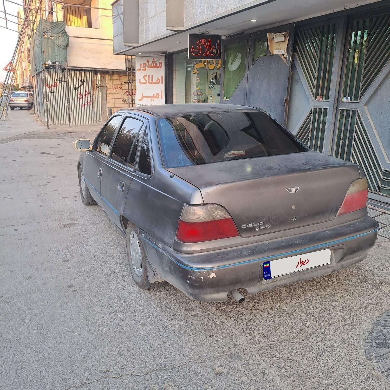 دوو سیلو سدان - 1378