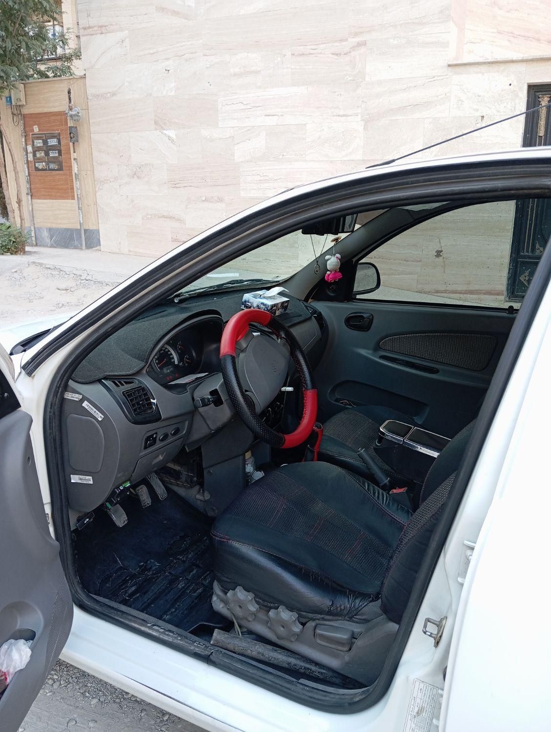 تیبا صندوق دار SX - 1397