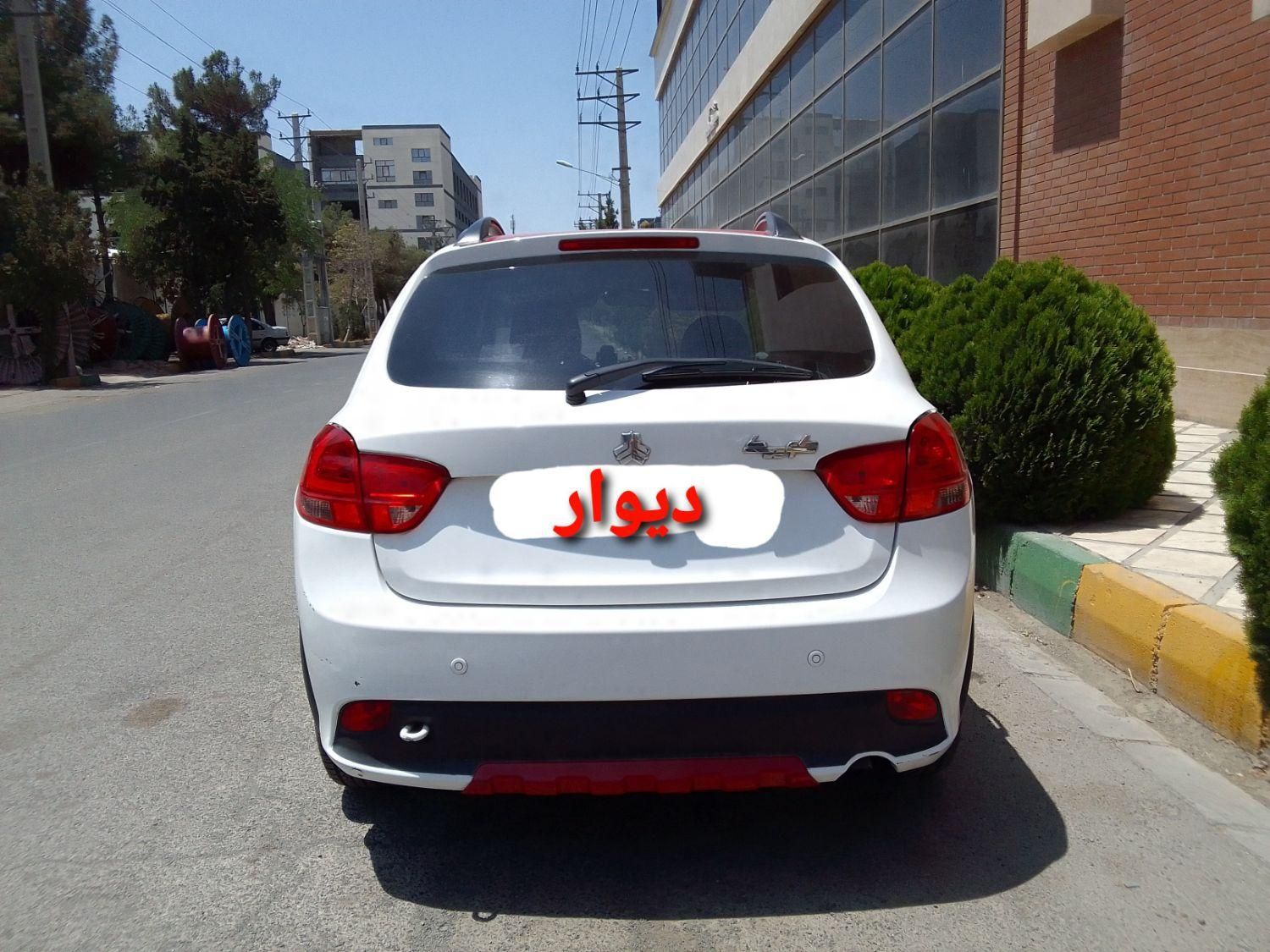 کوییک R دنده‌ای - 1402