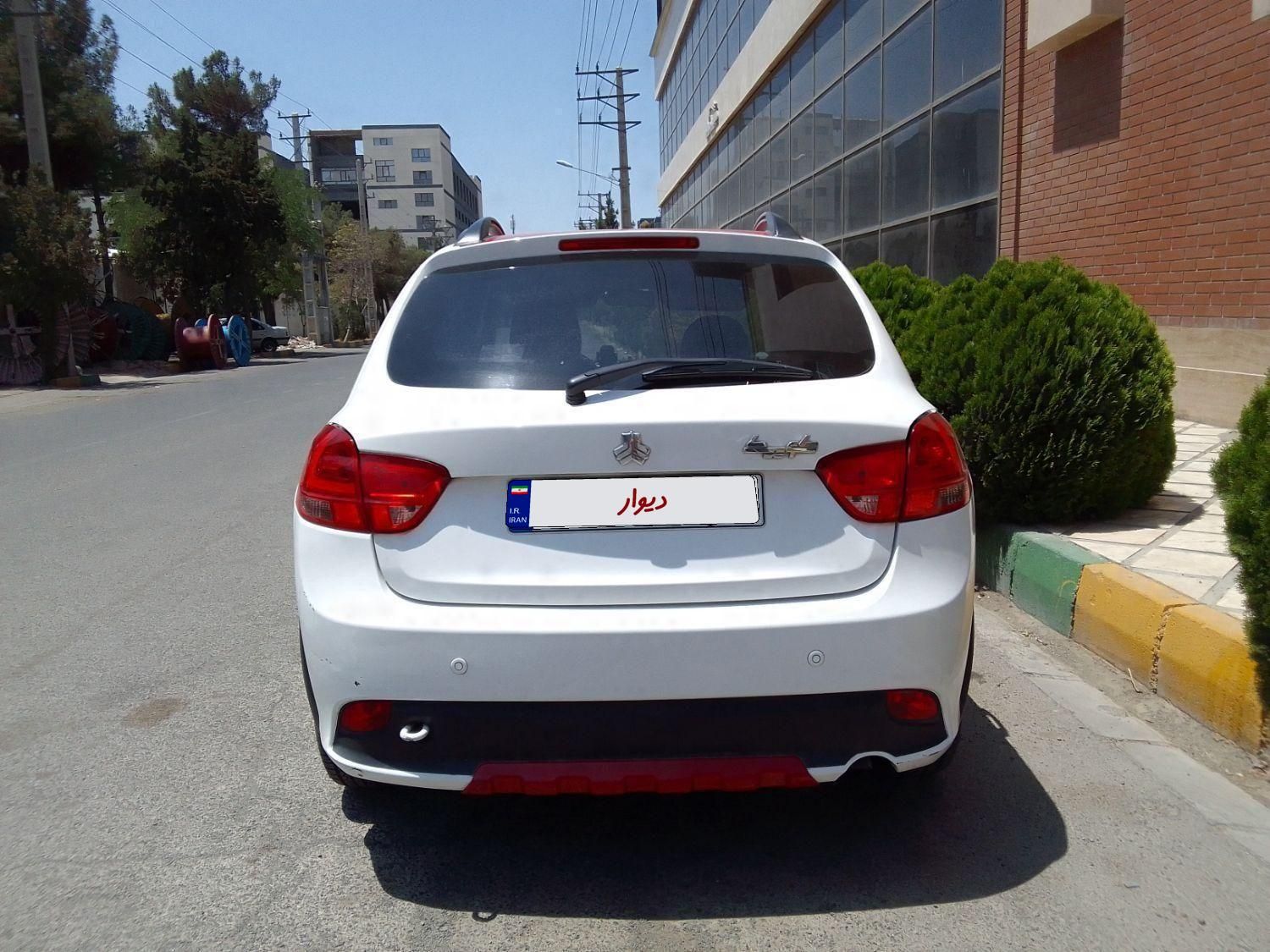 کوییک R دنده‌ای - 1402