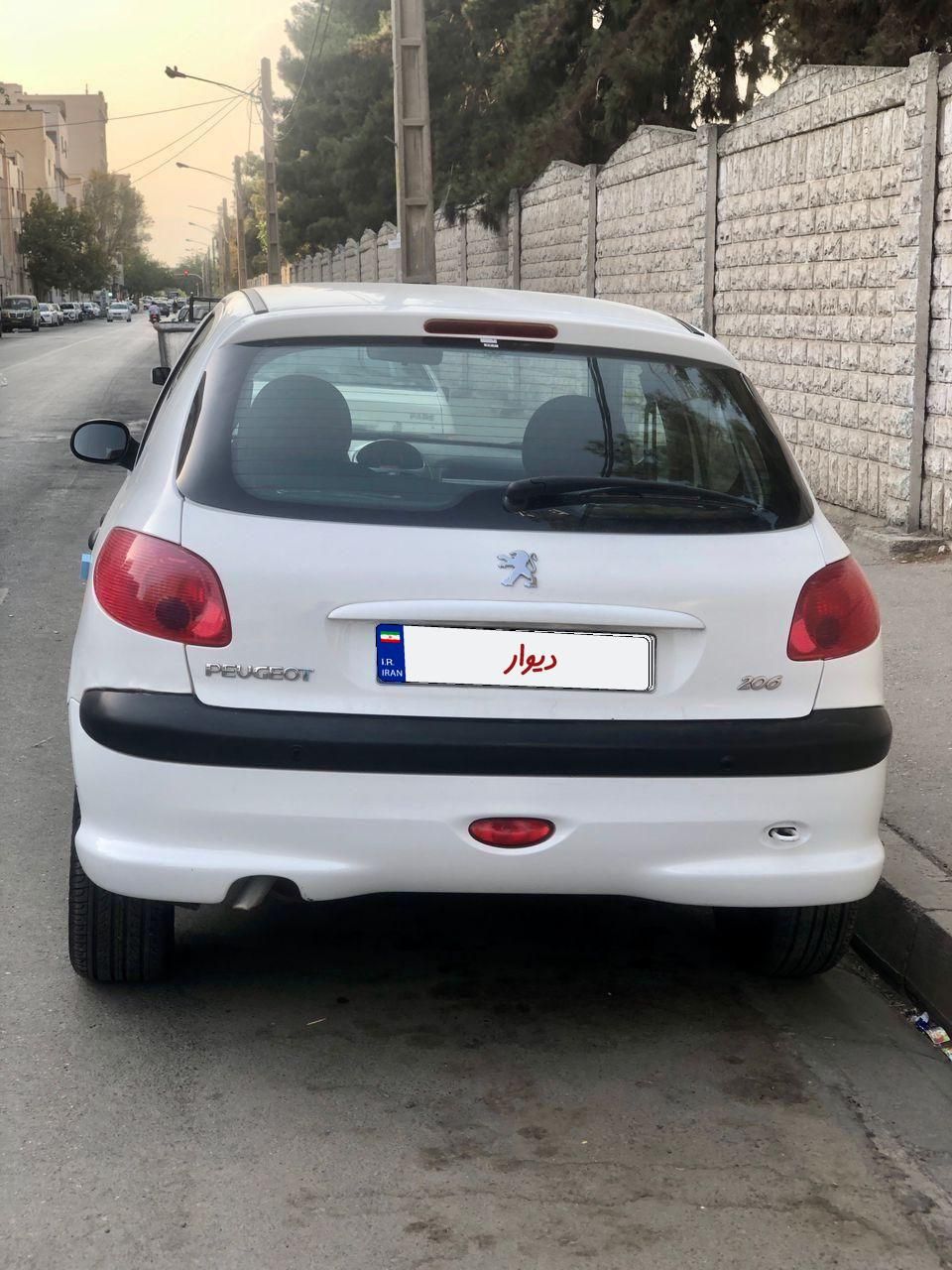 پژو 206 تیپ 2 - 1395