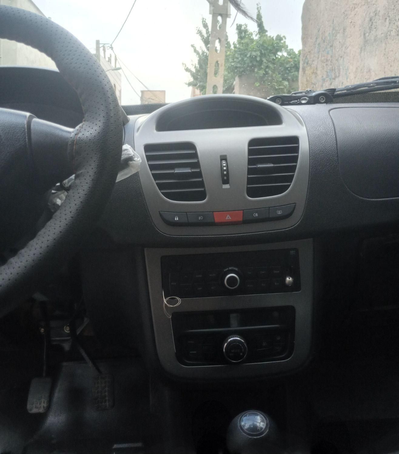 کوییک R دنده‌ای - 1401