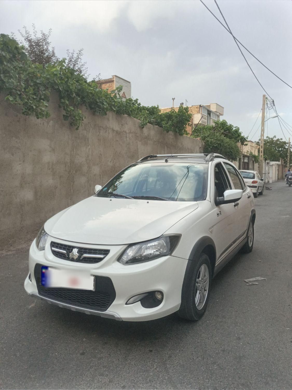 خودرو کوییک، R آگهی ann_19773818