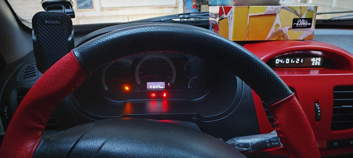 کوییک R دنده‌ای - 1402