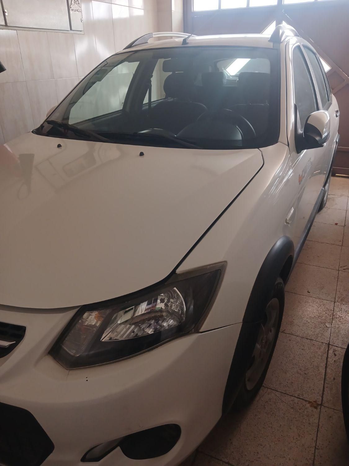 خودرو کوییک، معمولی آگهی ann_19774289