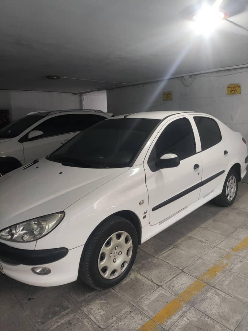 پژو ۲۰۶ صندوق دار v8 - 1394