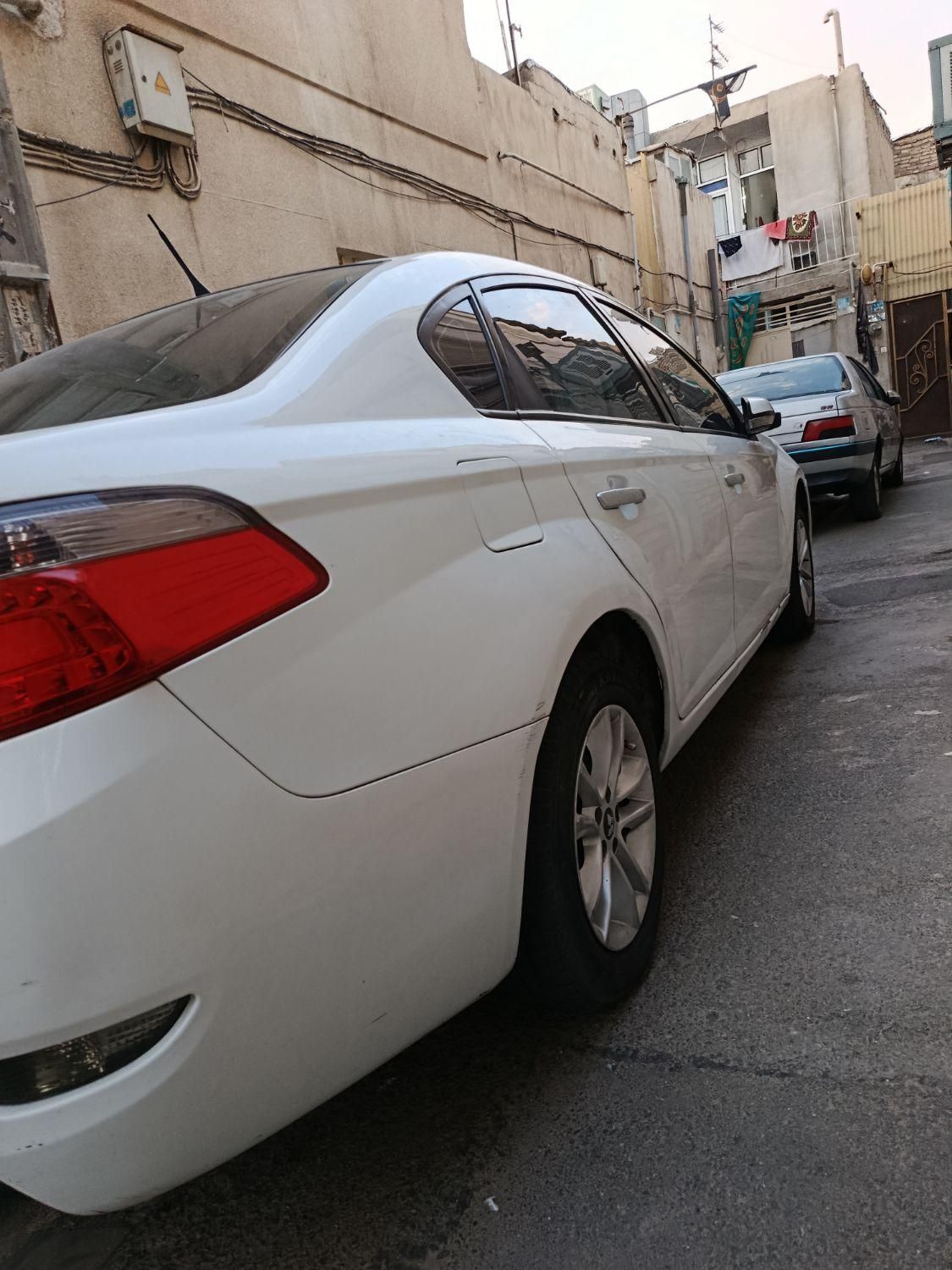 خودرو برلیانس، H330 آگهی ann_19774378