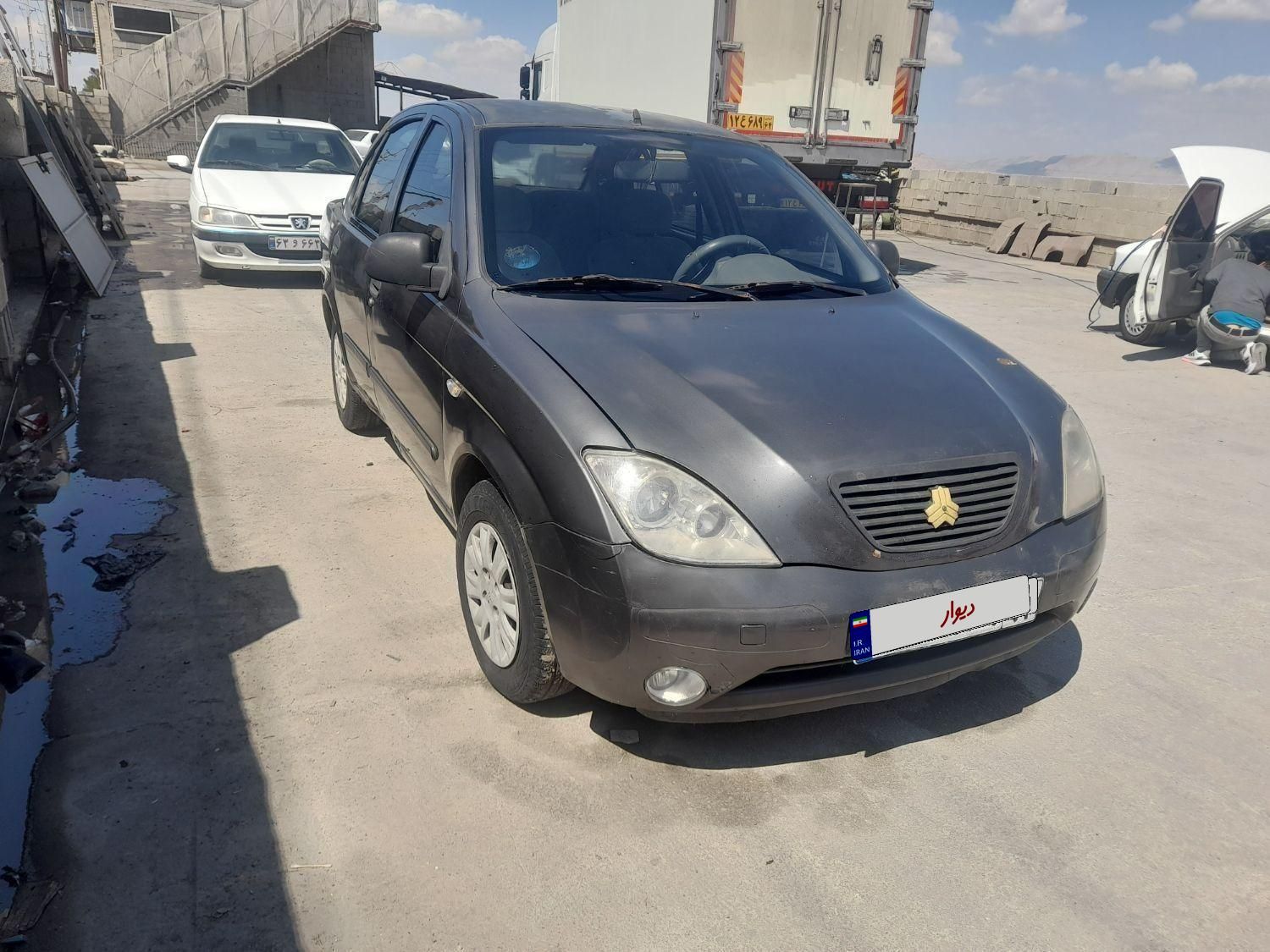 تیبا صندوق دار SX - 1390
