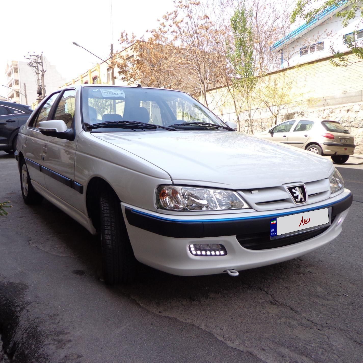 پژو پارس XU7P - 1402