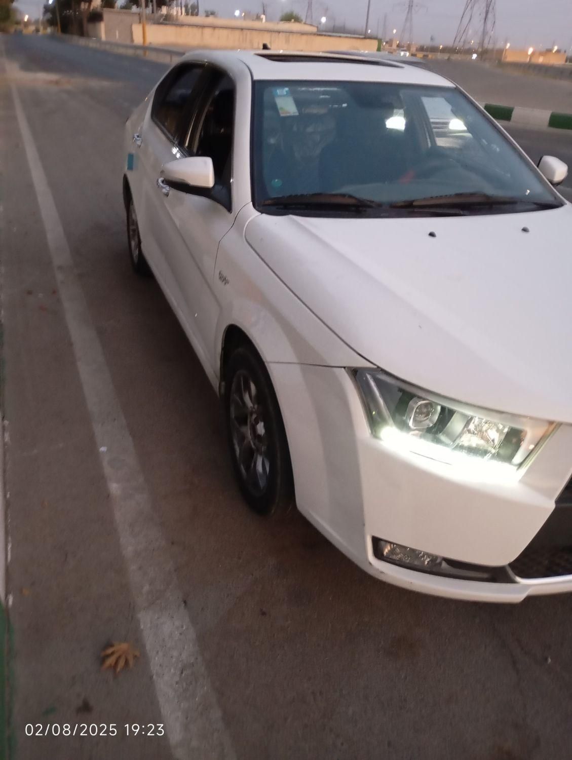 دنا پلاس توربو 6 دنده - 1402