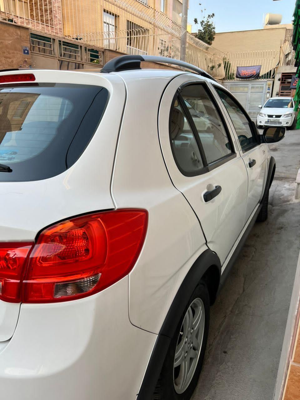 کوییک R دنده‌ای - 1399