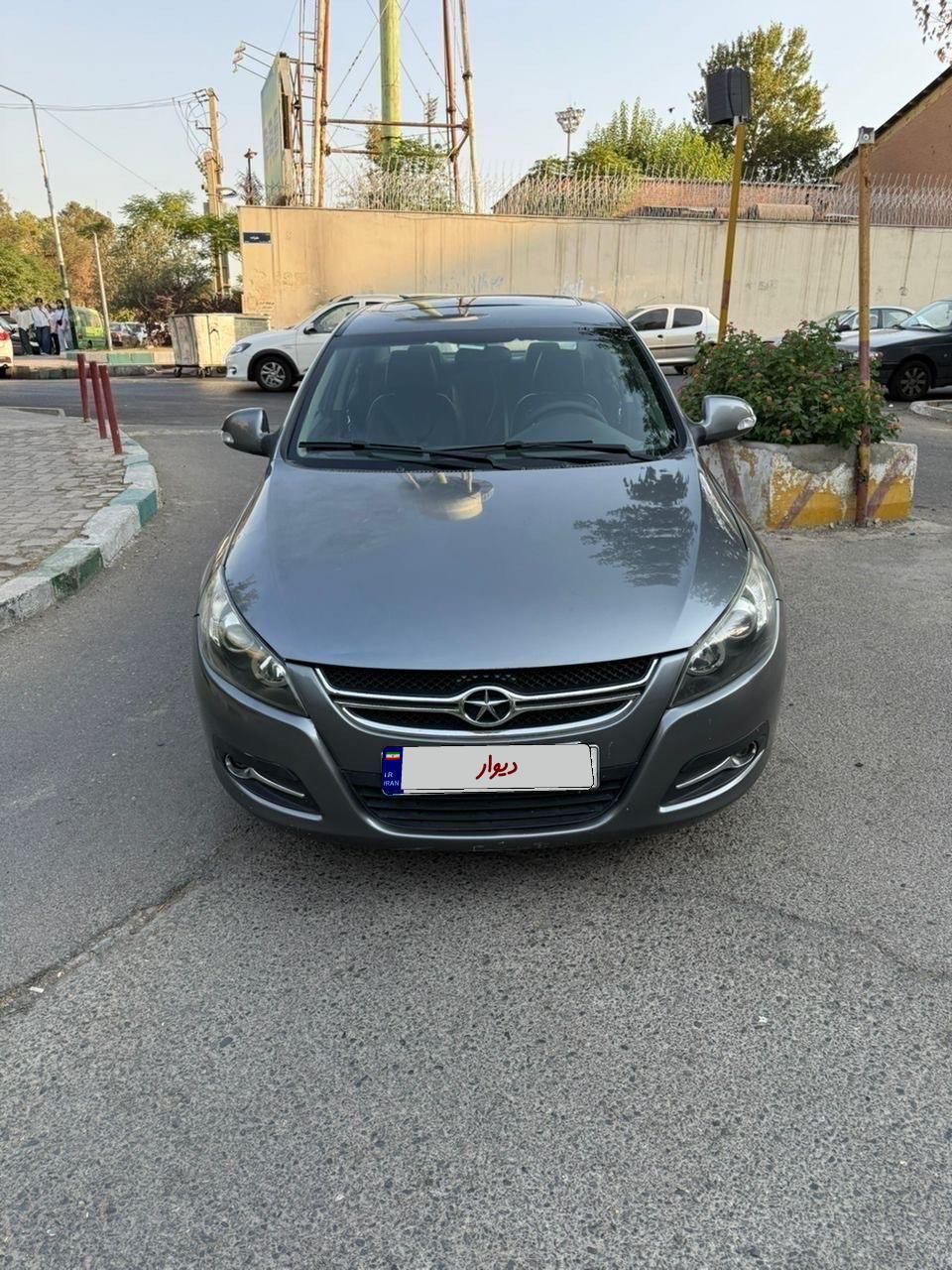 جک J5 اتوماتیک - 1394
