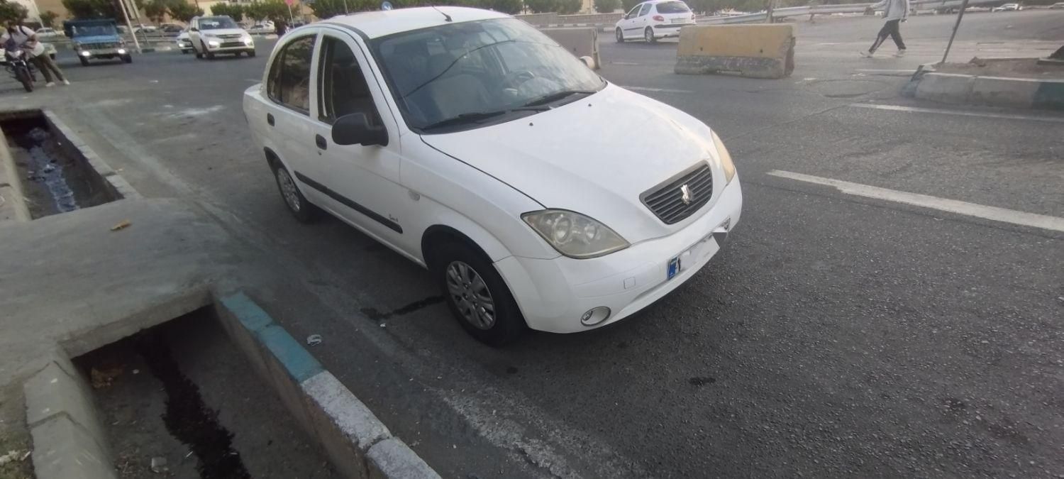 تیبا صندوق دار EX - 1393