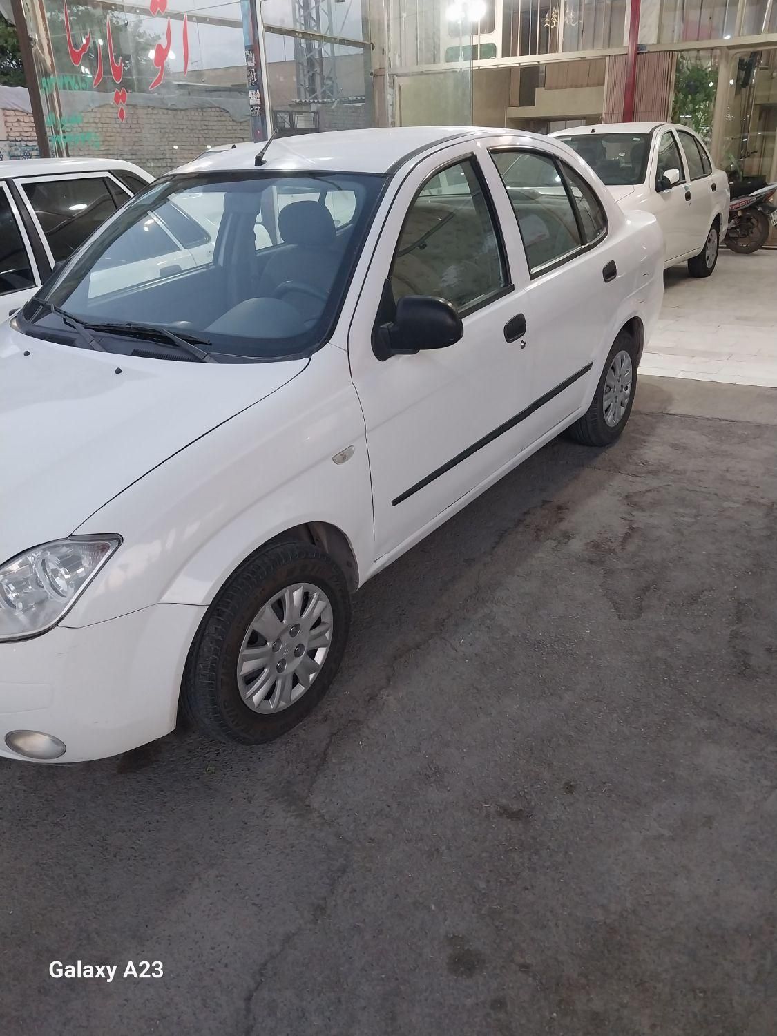 تیبا صندوق دار EX - 1395
