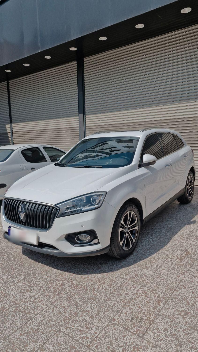 بورگوارد BX7 آلتیمیت - 2018