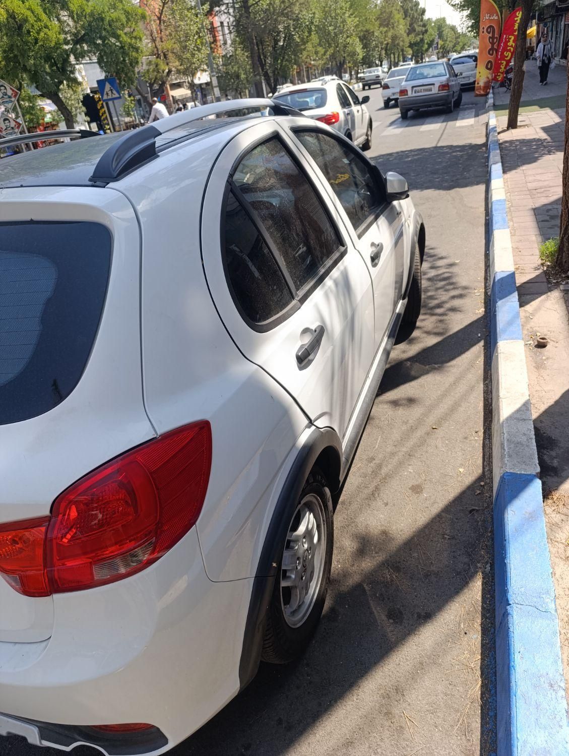 کوییک R دنده‌ای - 1399