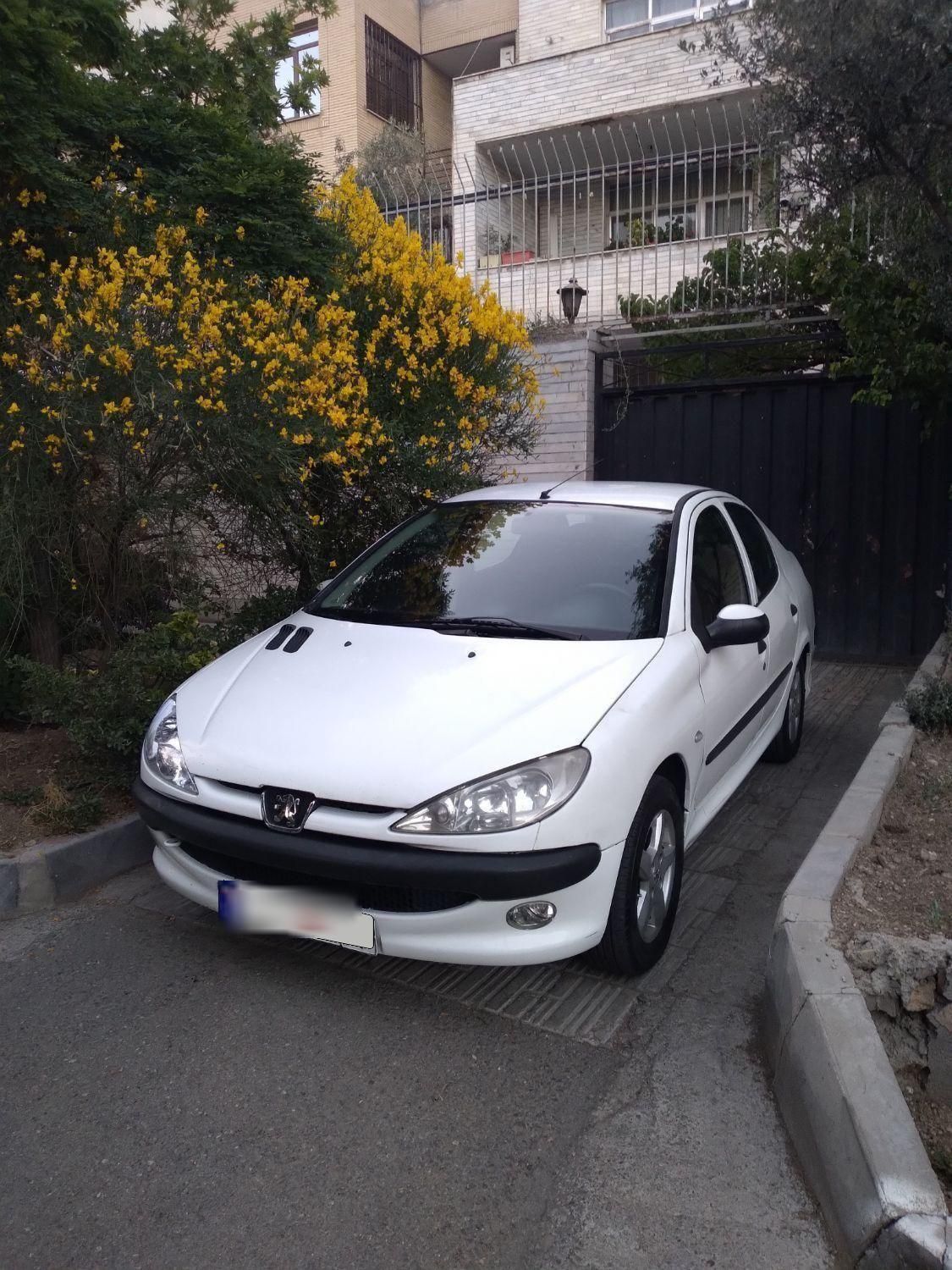 پژو ۲۰۶ صندوق دار v8 - 1397