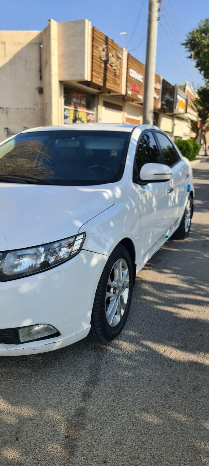 کیا سراتو 2.0 لیتر اتوماتیک GT لاین - 2016