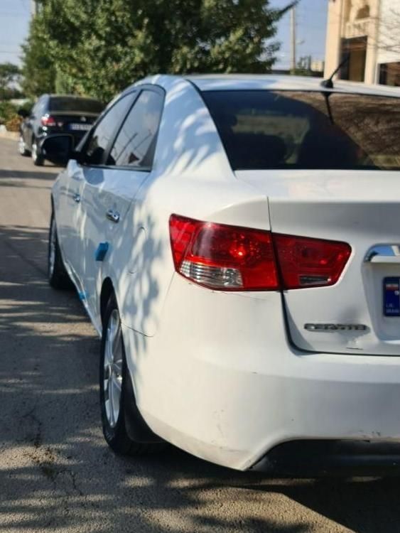 کیا سراتو 2.0 لیتر اتوماتیک GT لاین - 2016