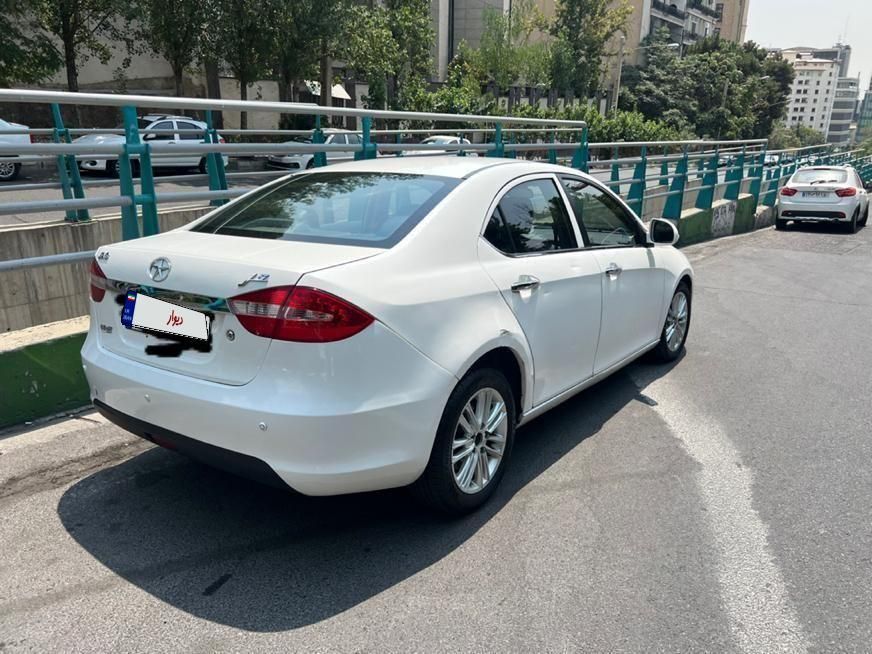 جک J5 اتوماتیک - 1395