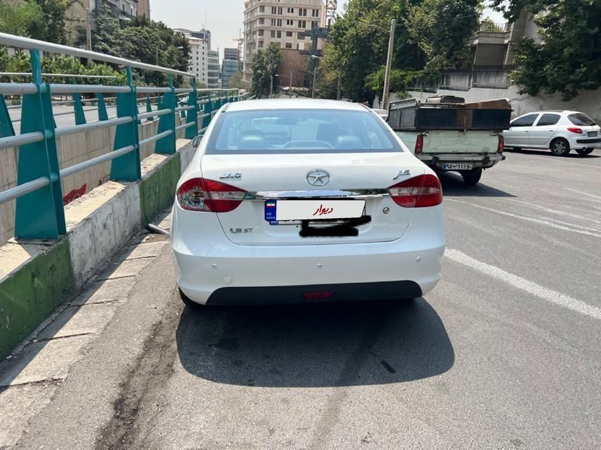 جک J5 اتوماتیک - 1395