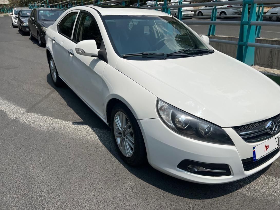 جک J5 اتوماتیک - 1395
