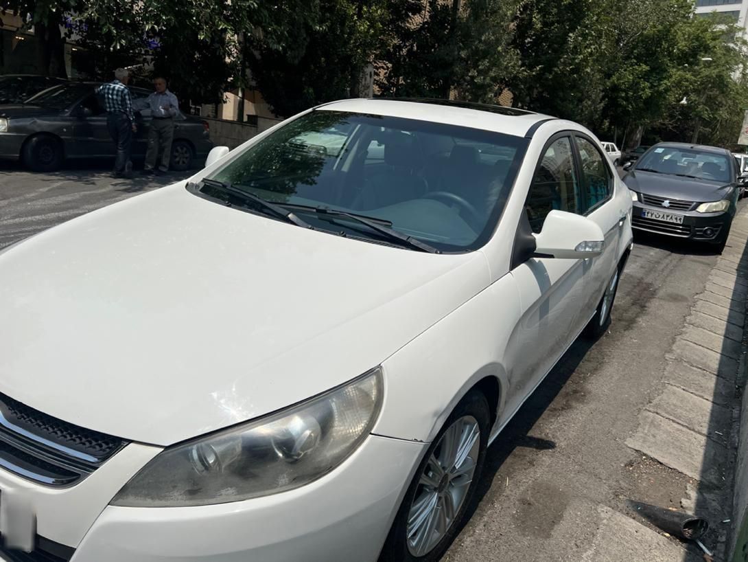 جک J5 اتوماتیک - 1395