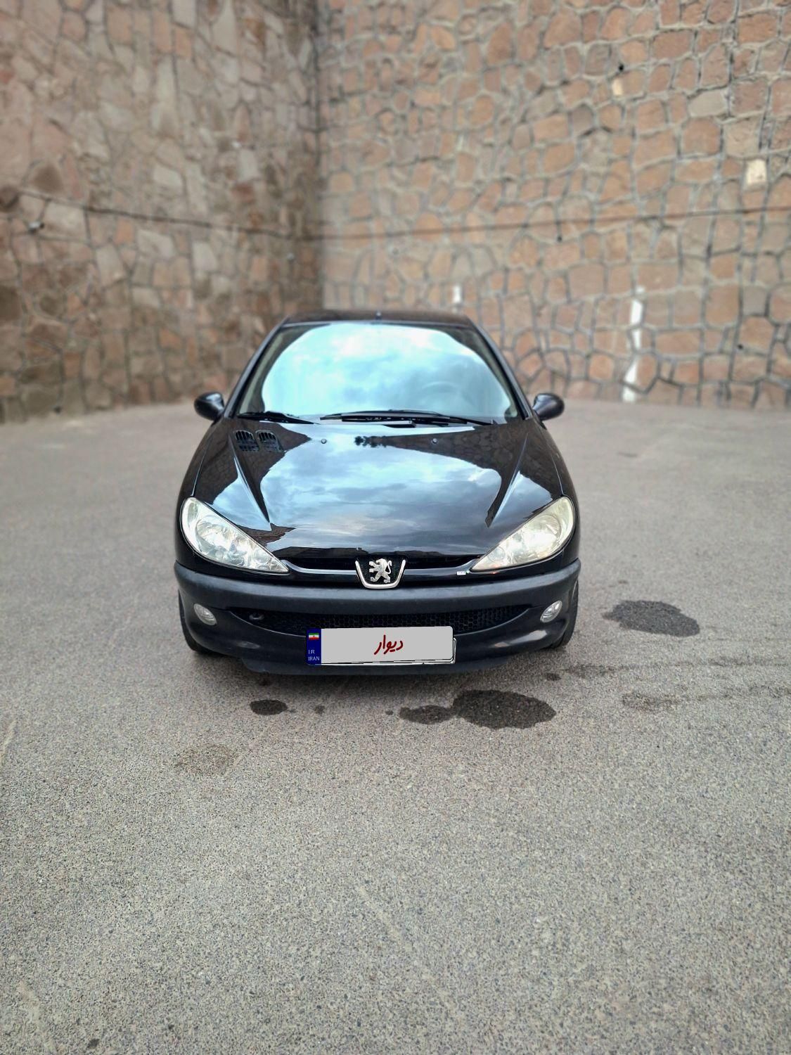 پژو ۲۰۶ صندوق دار v8 - 1386