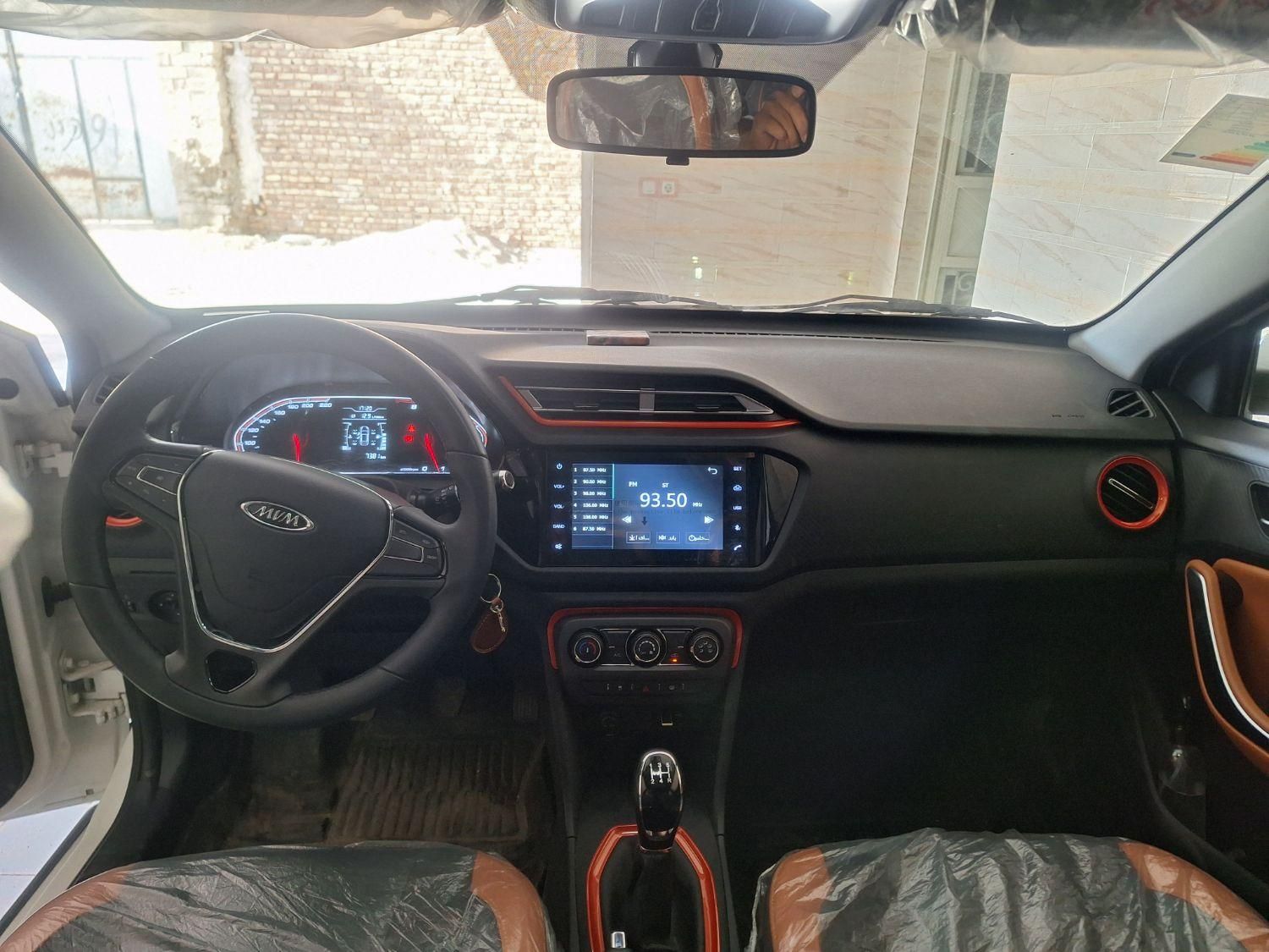ام وی ام X22 دنده ای اسپرت لاکچری - 1402