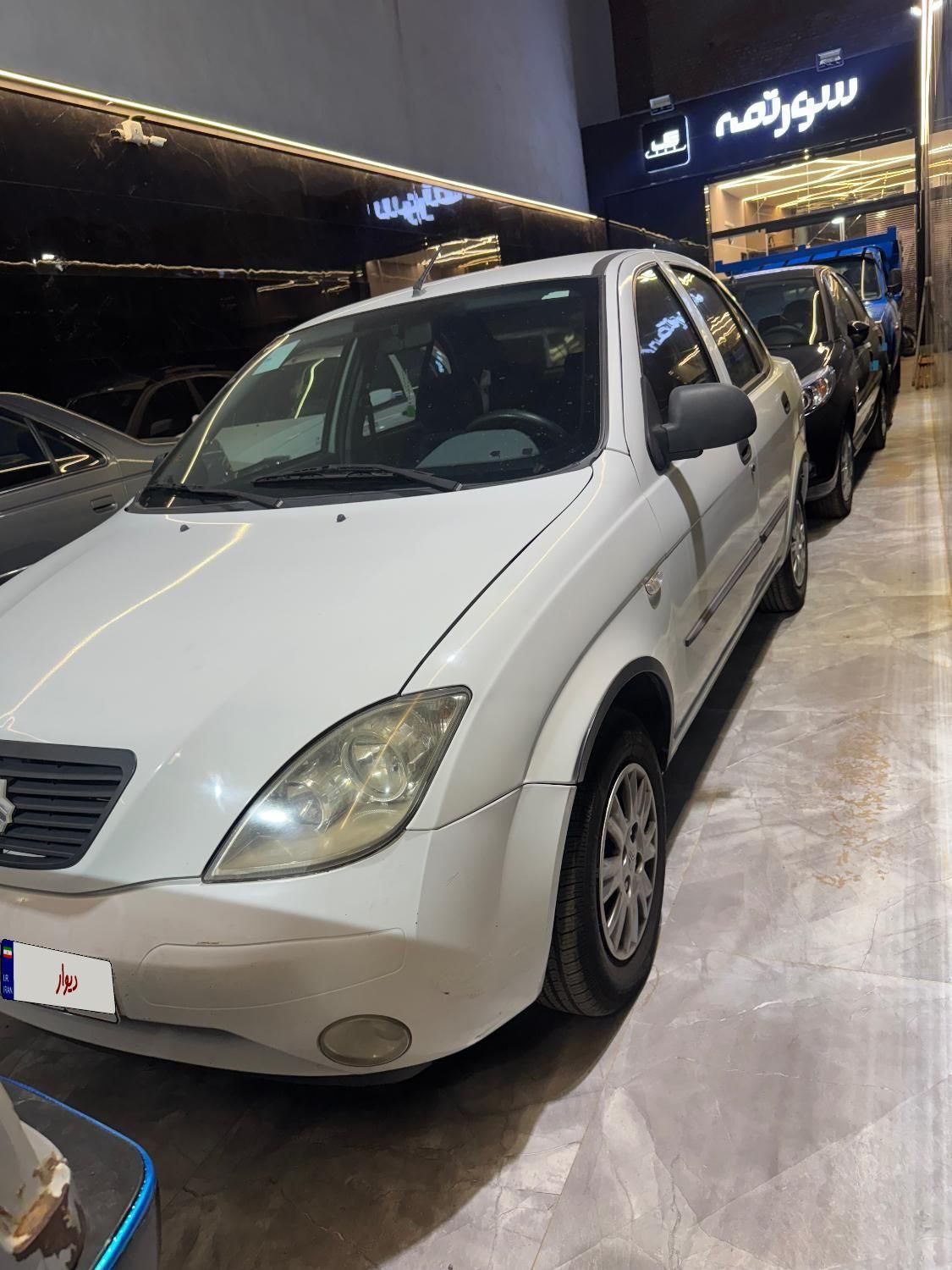 تیبا صندوق دار SX - 1399