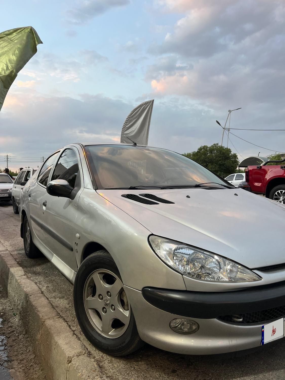 پژو ۲۰۶ صندوق دار v8 - 1388