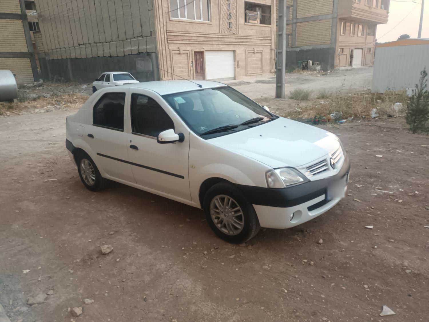 رنو تندر 90 E2 - 1397
