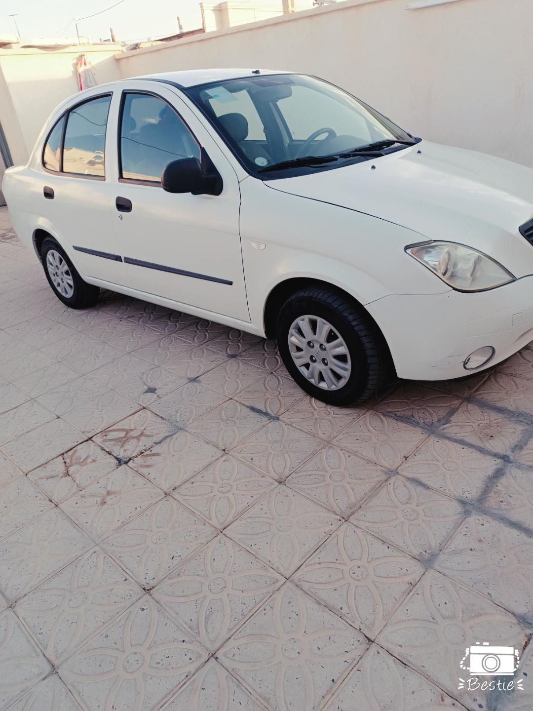 تیبا صندوق دار SX - 1400